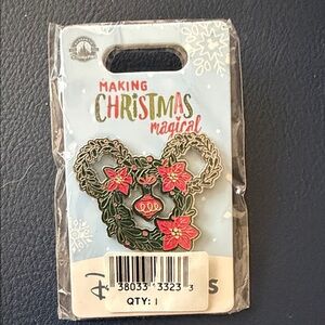 Disney Magical Mickey Wreath Pin with Red and Green